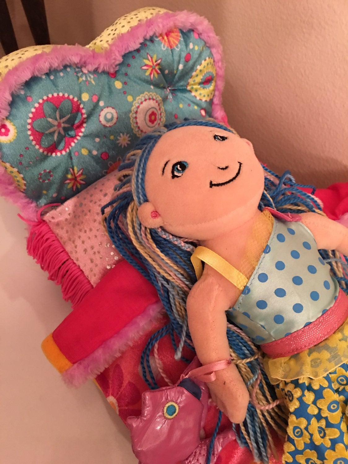 Groovy Doll with furnitures