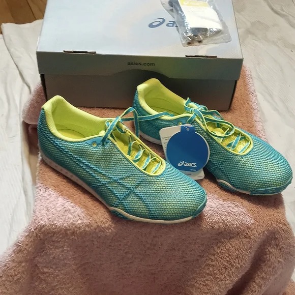 NEW ASICS GEL DIRT DIVA 4 CROSS-COUNTRY SHOES SPIKES WOMENS 9 CLEATS