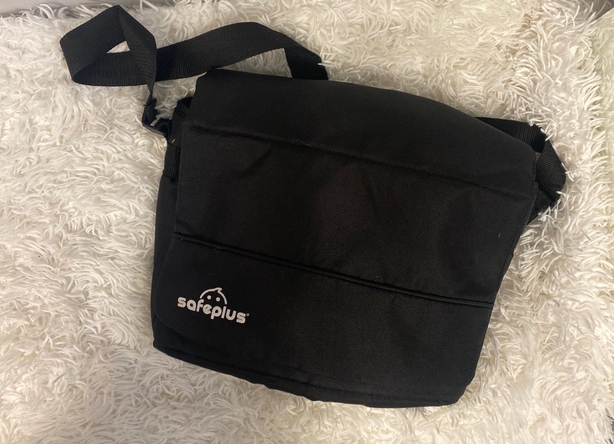 Medium diaper bag