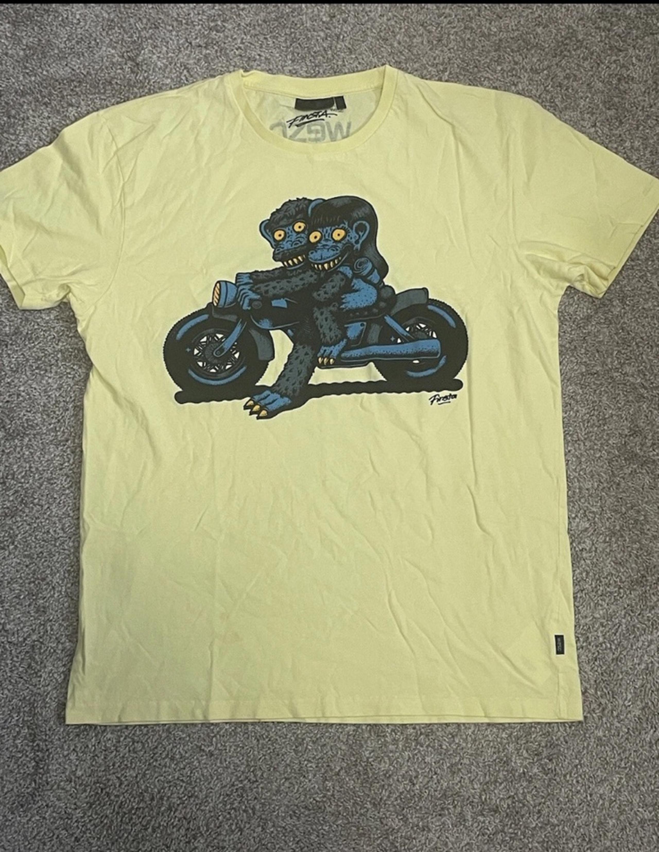 WESC Finsta T-Shirt unique monsters riding motorcycle men’s size large