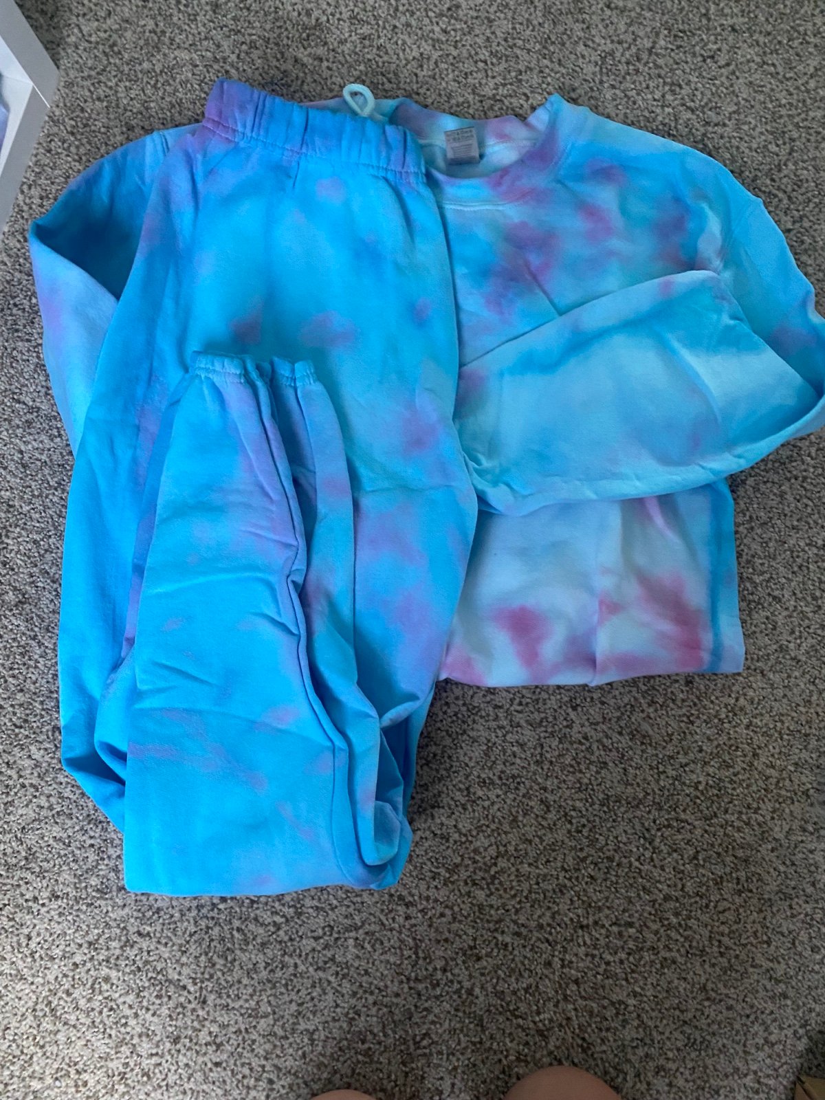 Tie dye sweatsuit