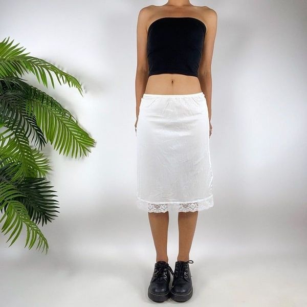 Vintage 90s White Coquette Cottagecore Angelcore Midi Lace Half Slip Skirt / M