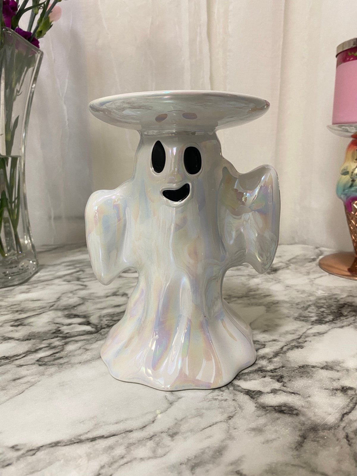 Ghost candle holder