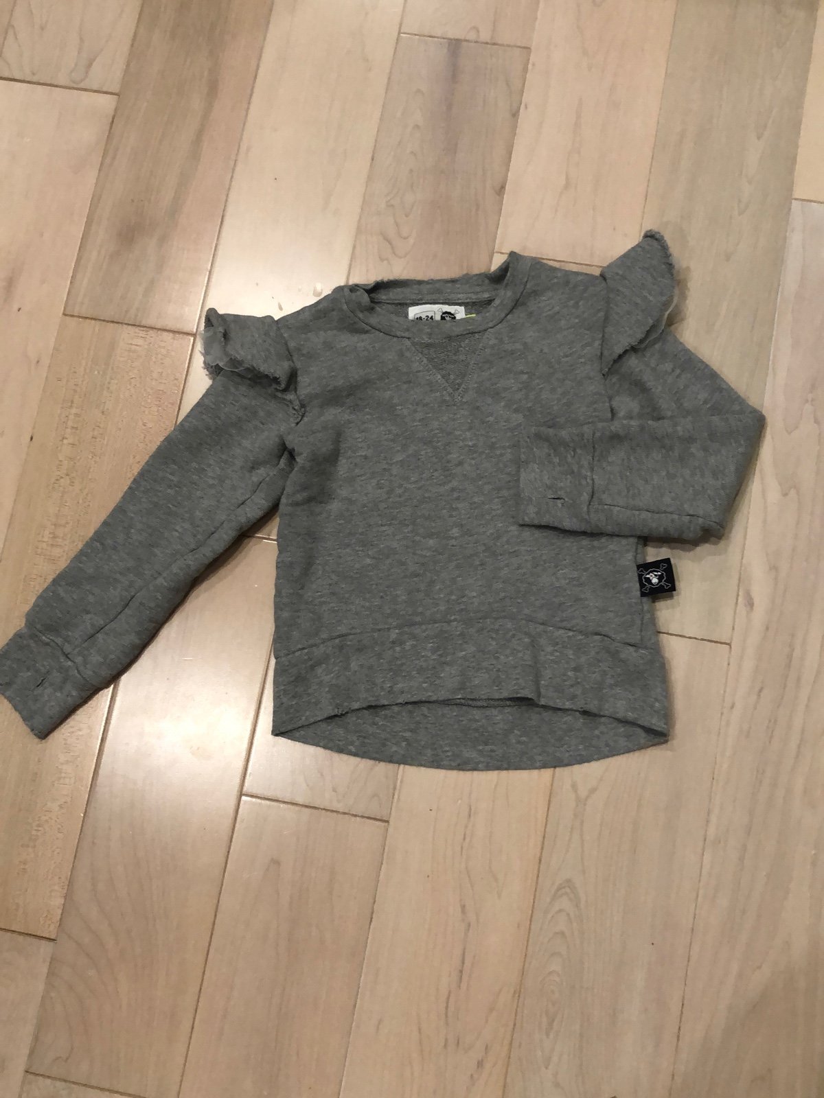 Nununu soft cotton terry stretch star ruffle sleeve distressed Sweater