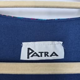Item photo preview #3