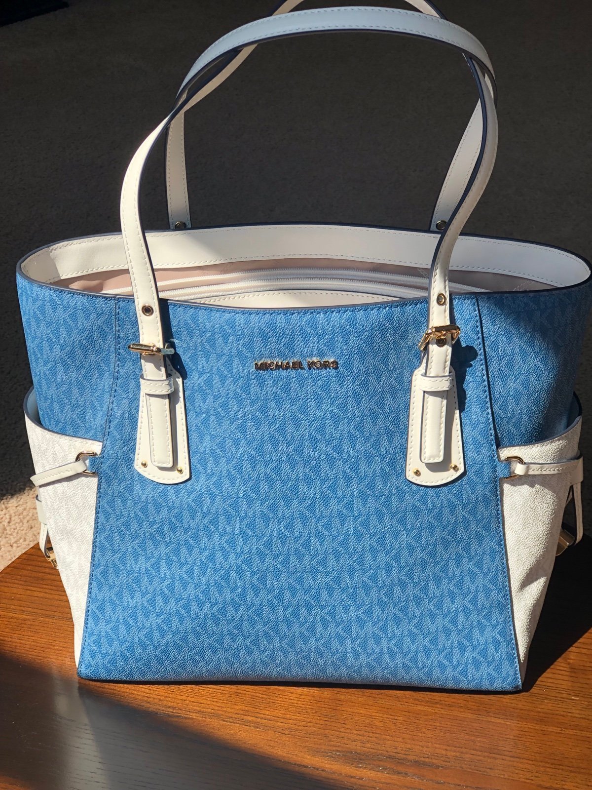MICHAEL KORS Voyager Color-Block East West Tote