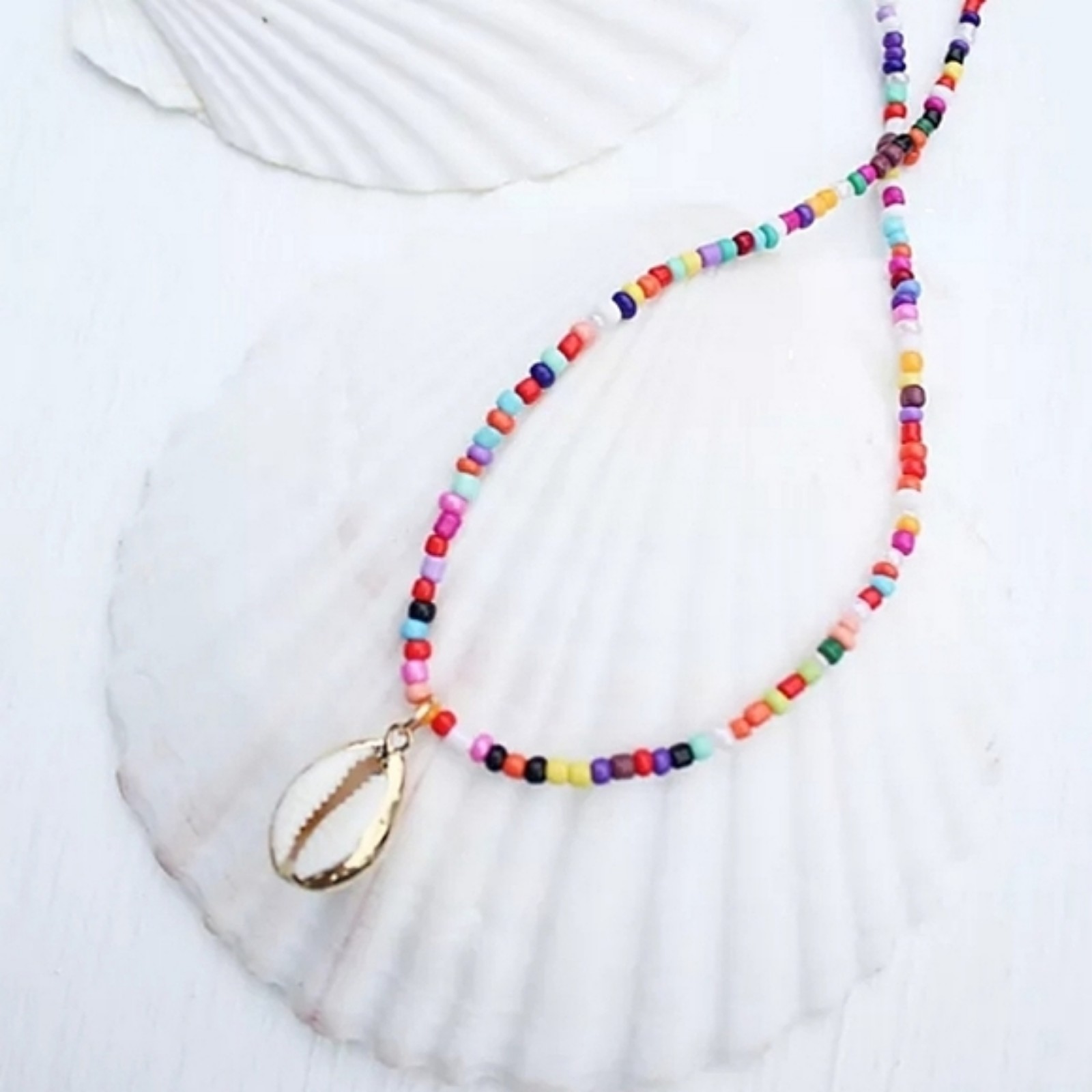 Free People Vintage Hawaiian Rainbow Cowrie Shell Necklace