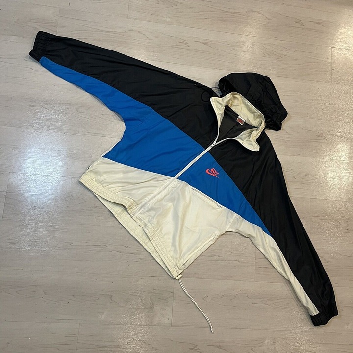 Vintage 80s 1980s Nike Windrunner Windbreaker Track Jacket blue colorblock Large Vintage 80s 1980s Nike Windrunner Windbreaker Track Jacket blue colorblock Large