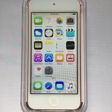 iPod touch 5th Gen 64gb Red new