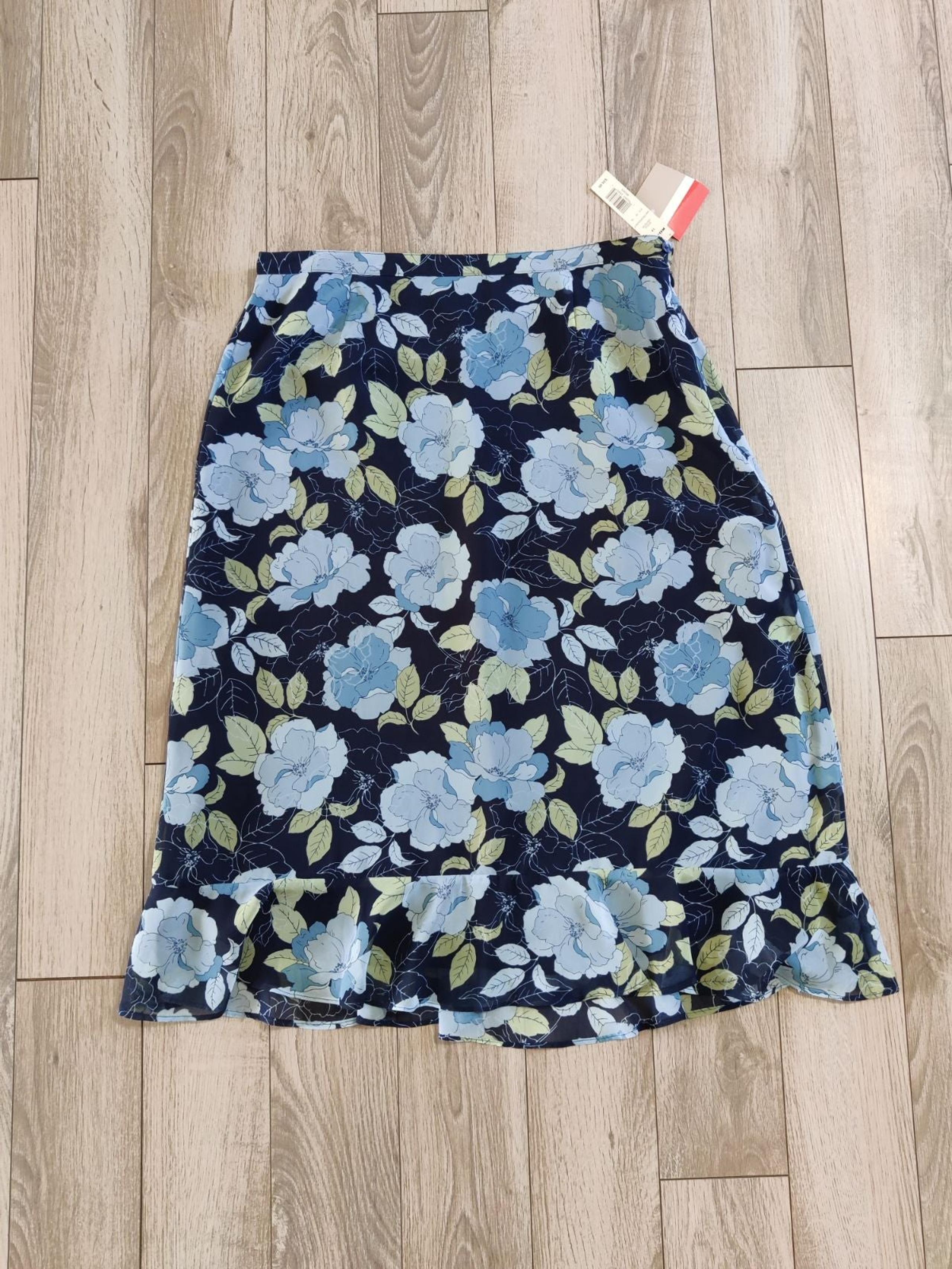 Croft & Barrow Women's Skirt Floral 14