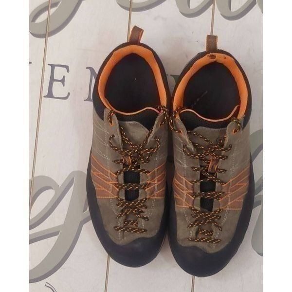 Scarpa climbing shoes