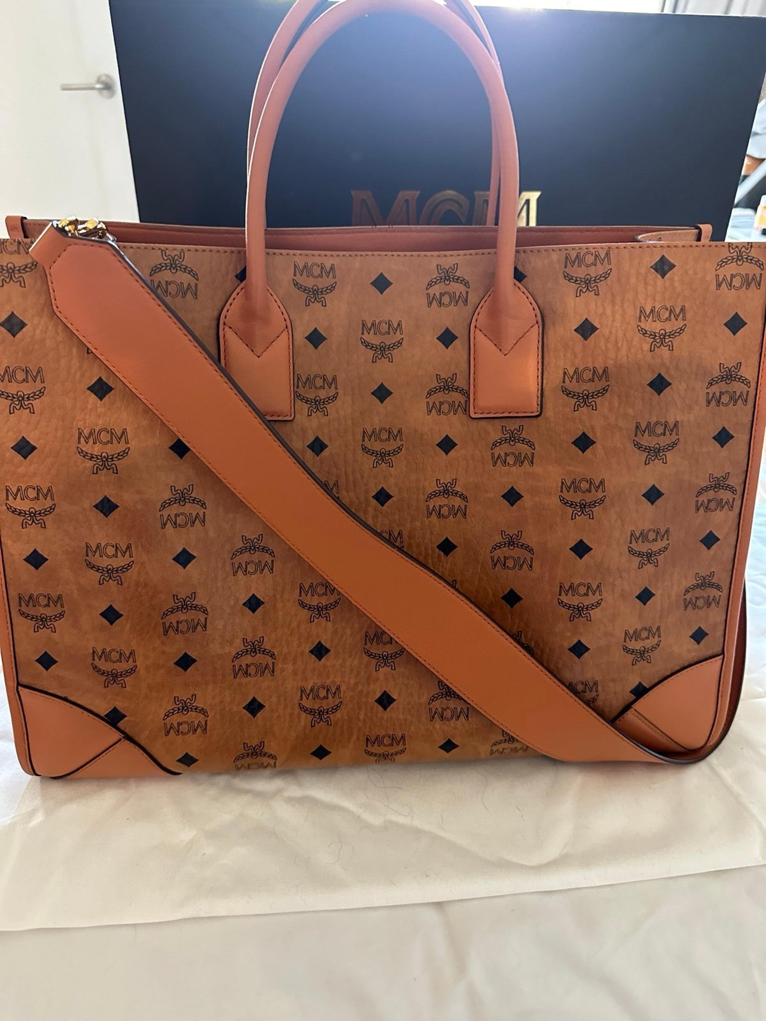 XL MCM Munchen Tote in Visetos
