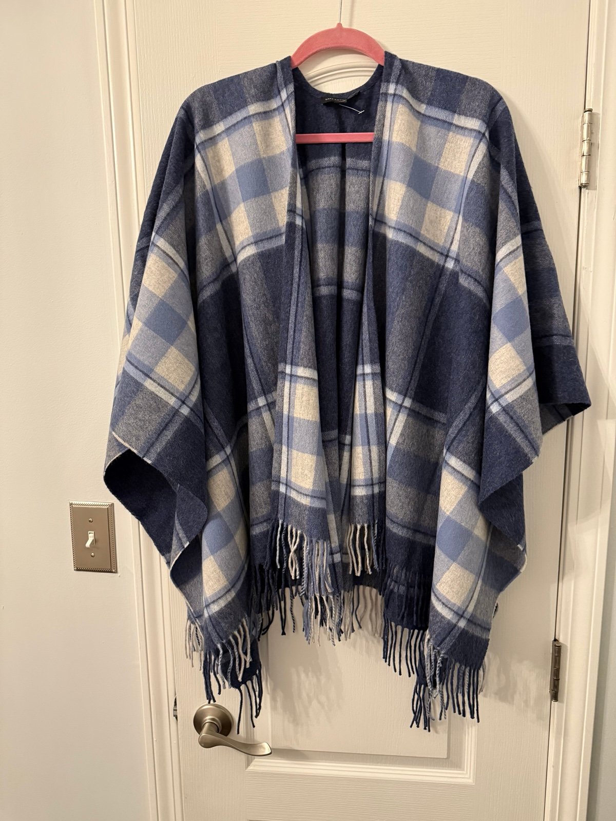 Saks fifth avenue merino wool shawl/wrap