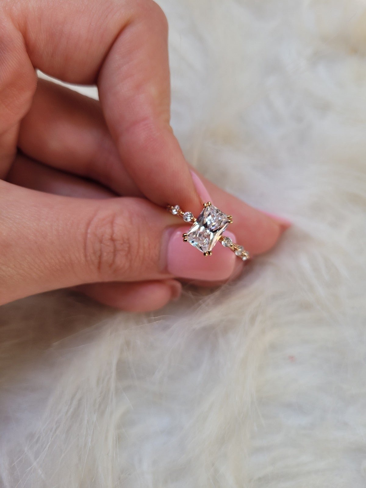 4CT Rose Gold Emerald Sapphire Engagement Ring