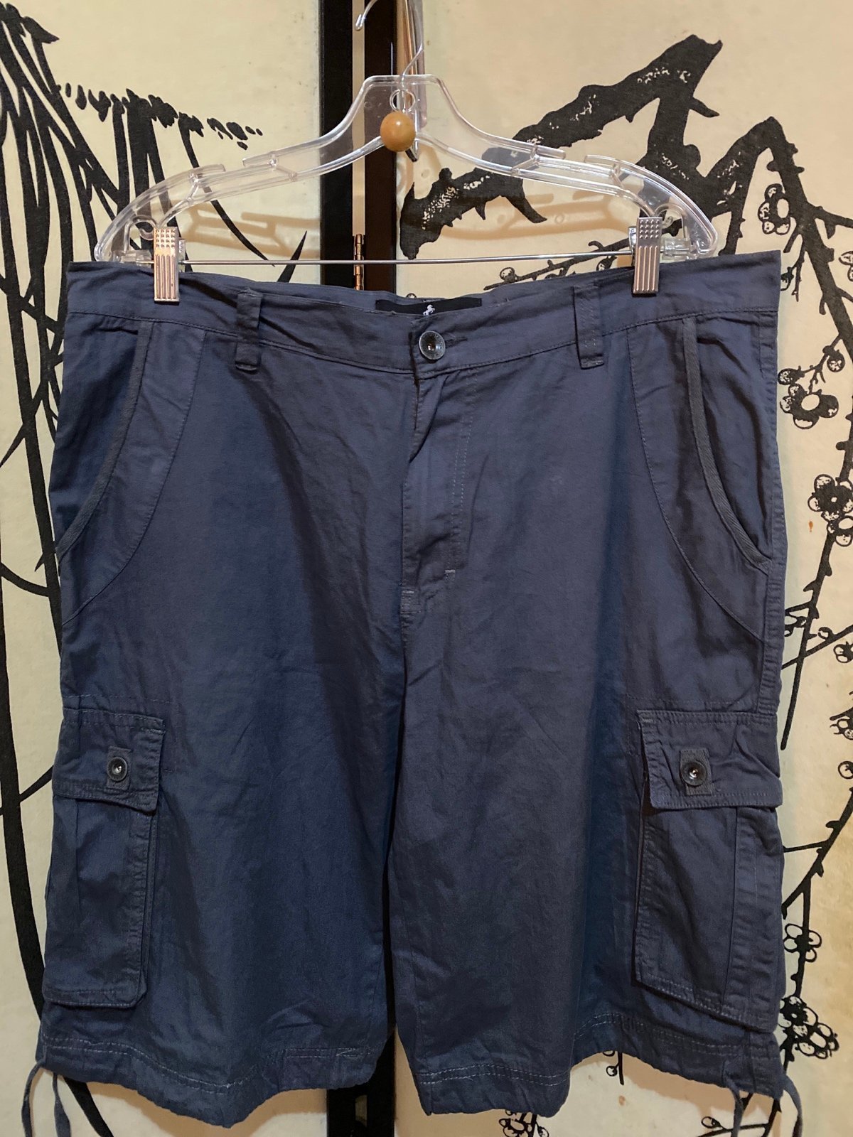 Mark Ecko Cut & Sew/Black Horse Navy Blue Cargo Men’s Shorts W/Drawstrings