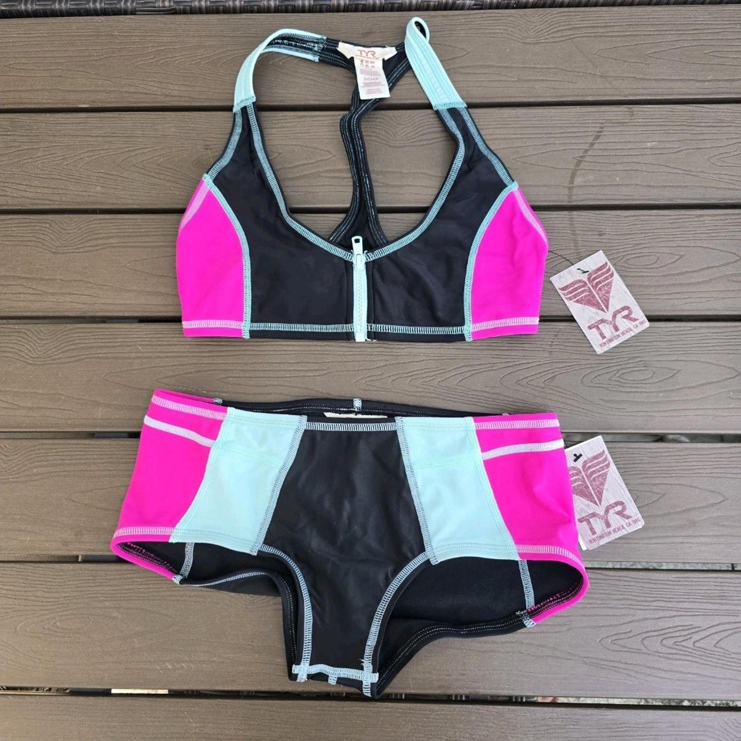 TYR Womens Seaside Racerback Top & Jada Bottom Bikini Pink/black Sz S NEW