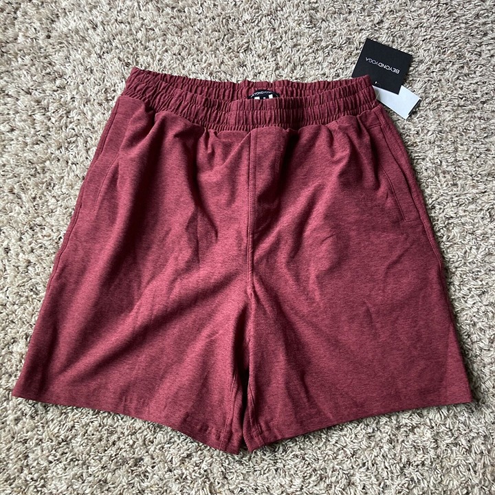 Beyond Yoga Mens Freefit Easy Shorts 2.0 M PWIRU Red 98