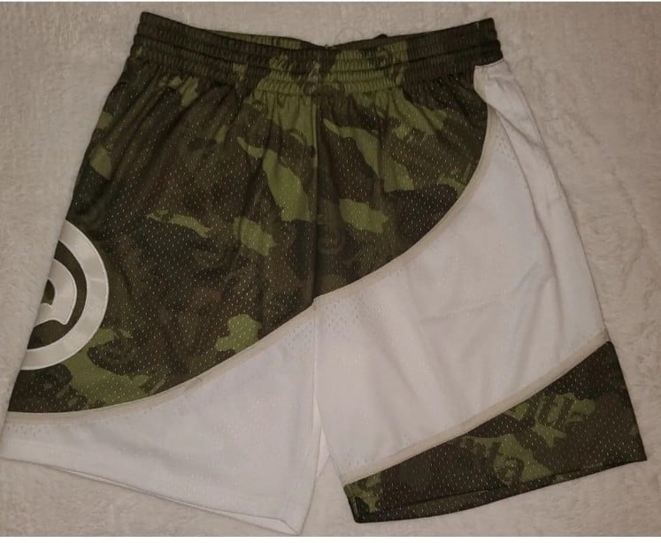 1986 Atlanta Hawks NBA Mitchell & Ness Ghost Camo Swingman Shorts Sz XL