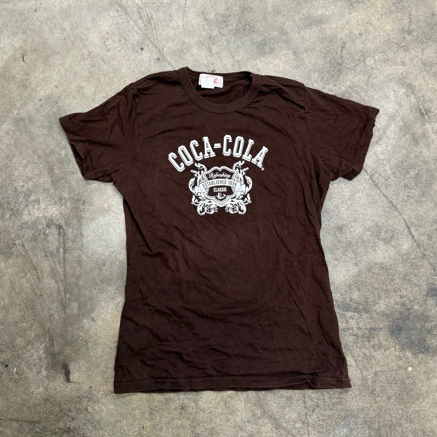 Vintage y2k Coca Cola retro graphic tee