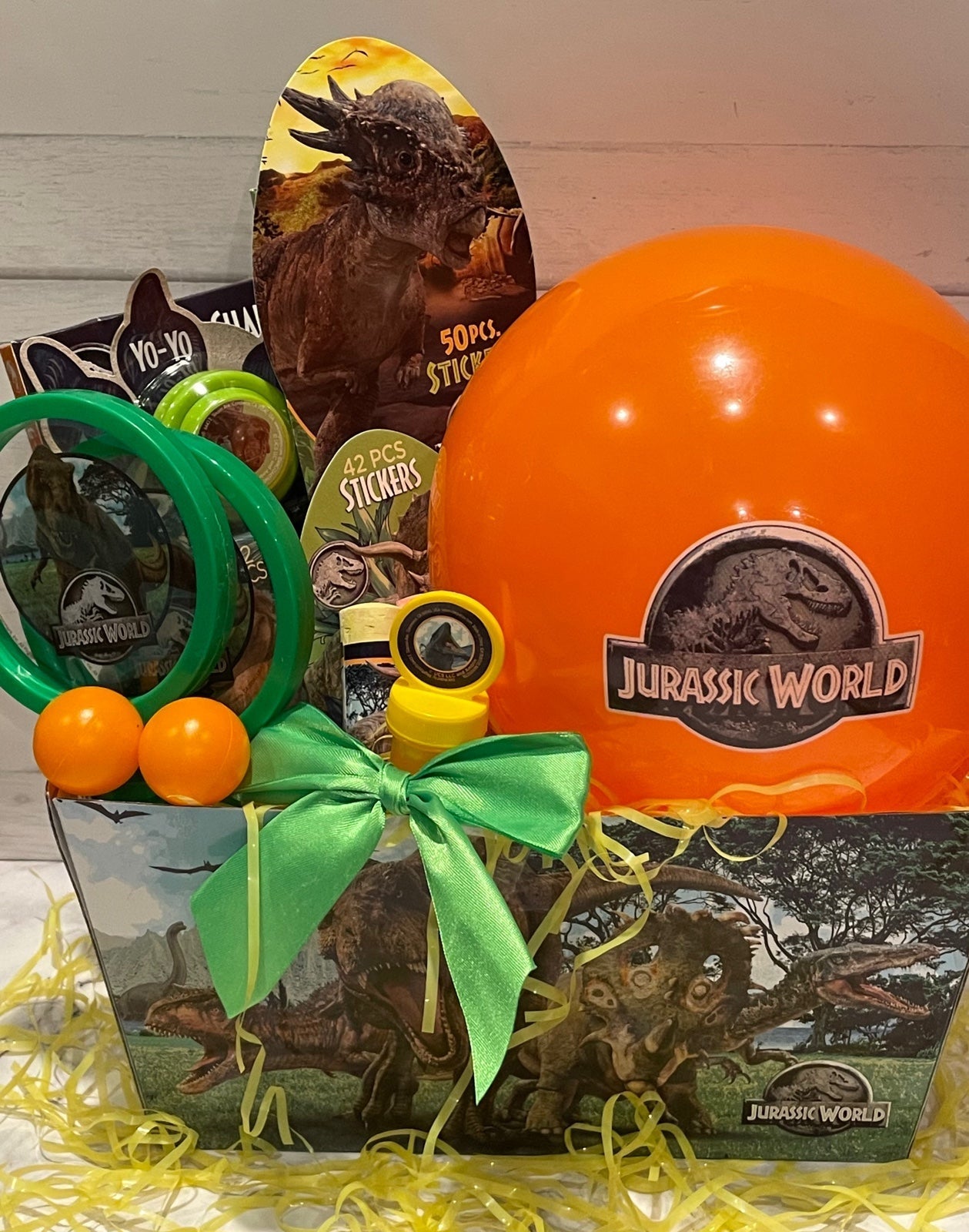 Jurassic World Gift Box