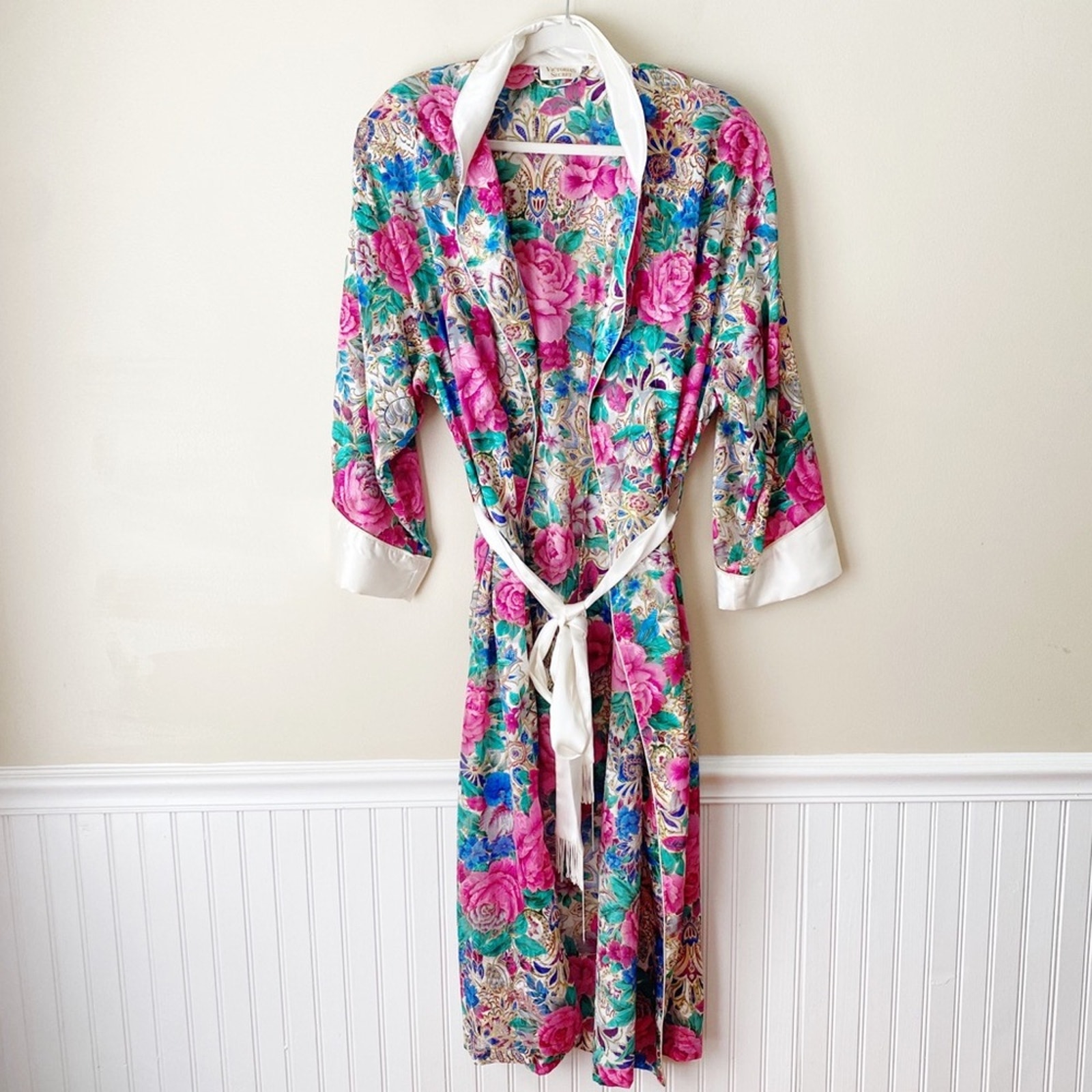 Victoria’s Secret Vintage Gold Label Floral Full Length Bath Robe M/L