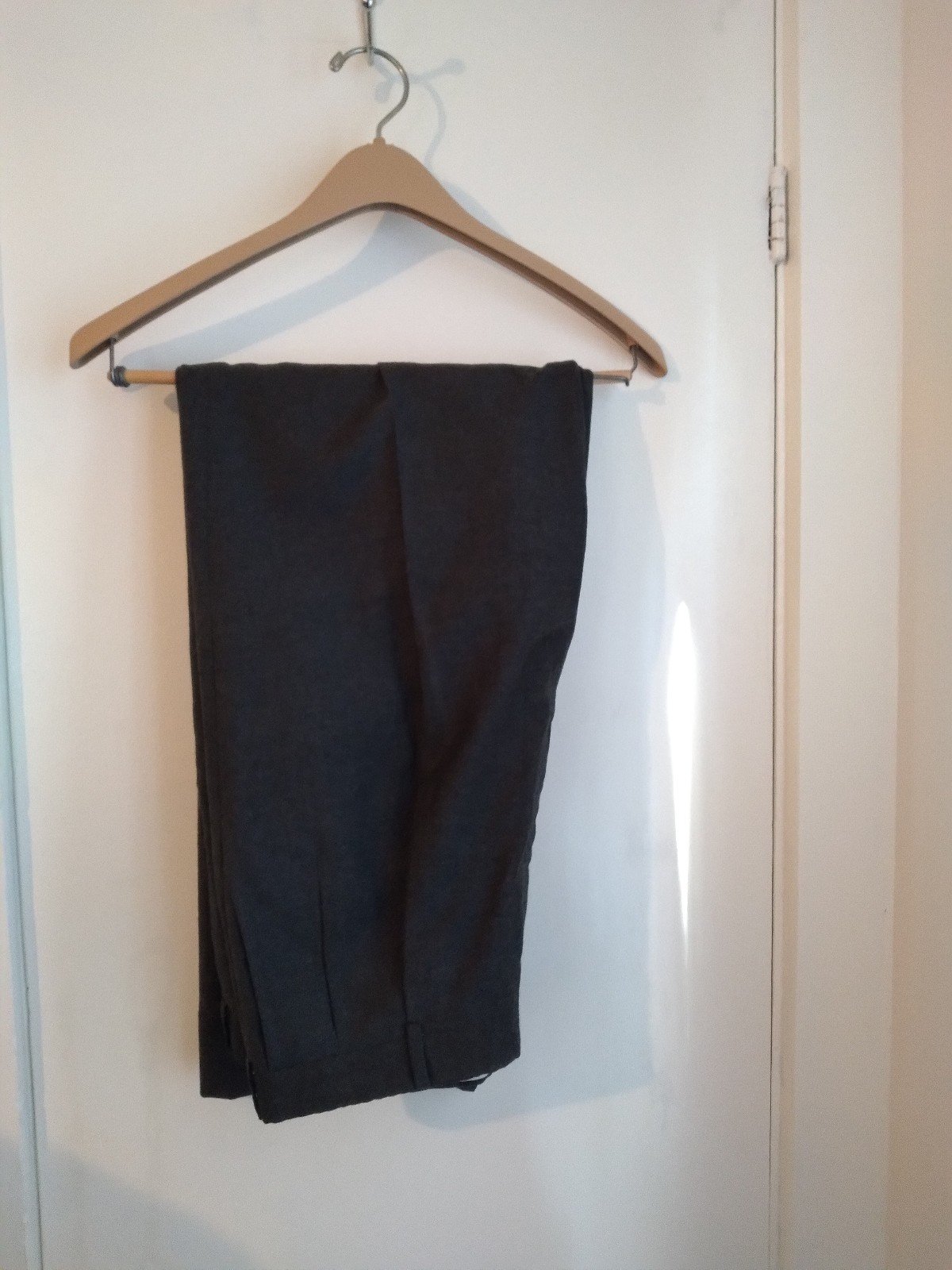 Neiman Marcus men's grey wool trousers size 36x29