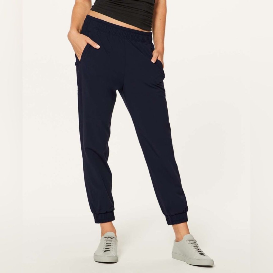 Lululemon Get There Pant 25 Midnight Navy Size 6