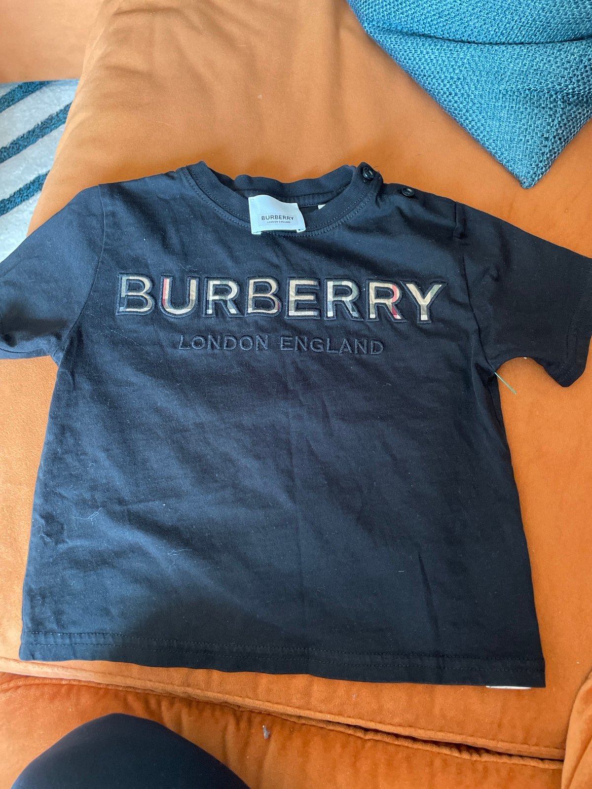 Burberry kids 2T