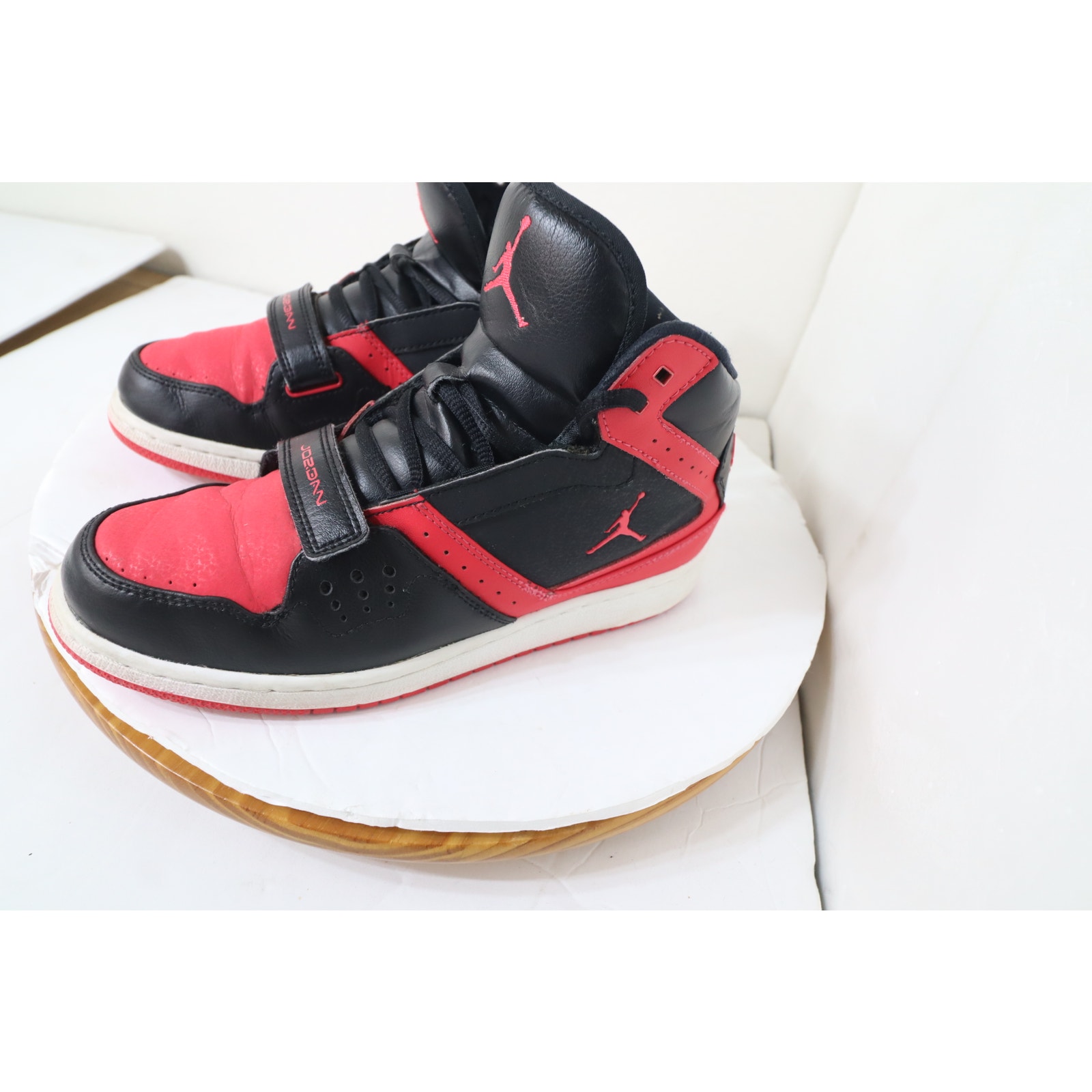 NIKE JORDAN 1 FLIGHT STRAP CHICAGO BULLS Youth Code 634576-083 SIZEUS 5.5
