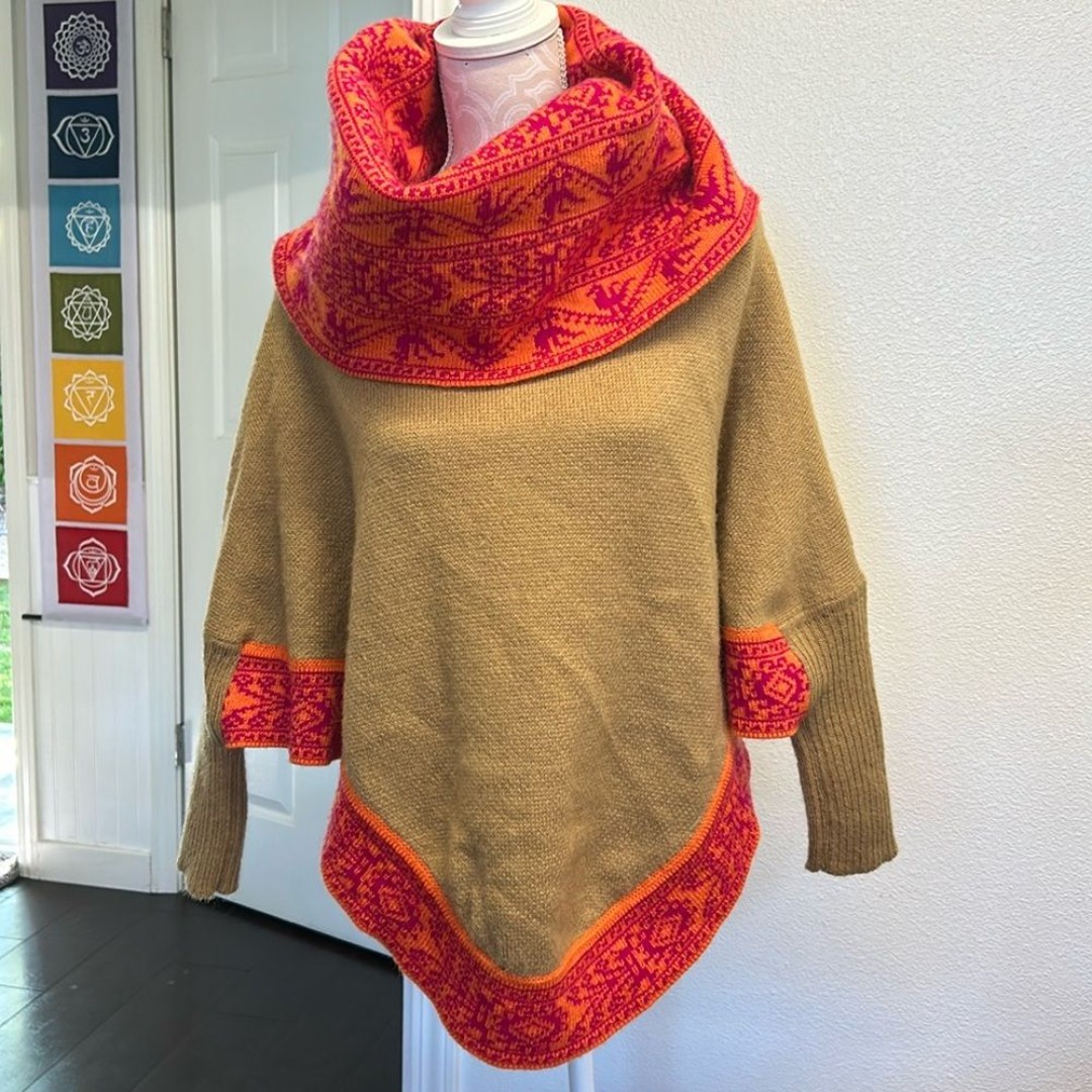 Andean Treasures Peruvian Alpaca Poncho Sweater OS Beige Pink Orange
