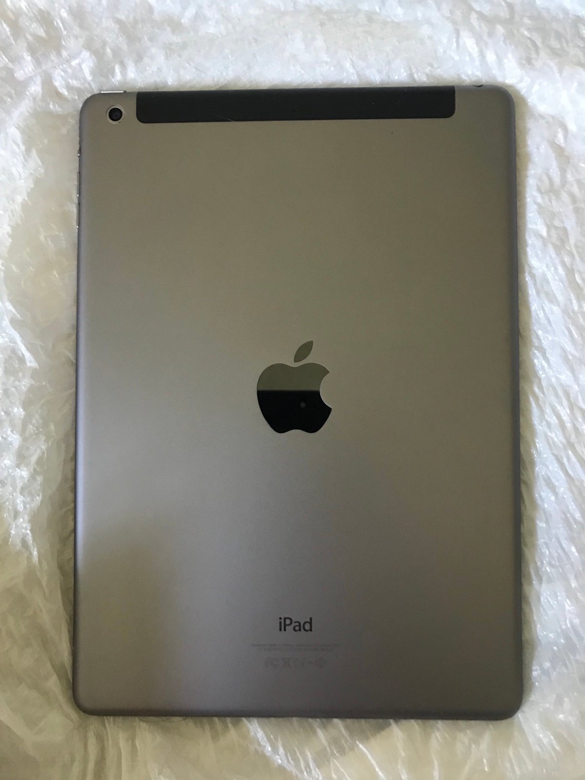Apple iPad Air Wifi + cellular Unlocked