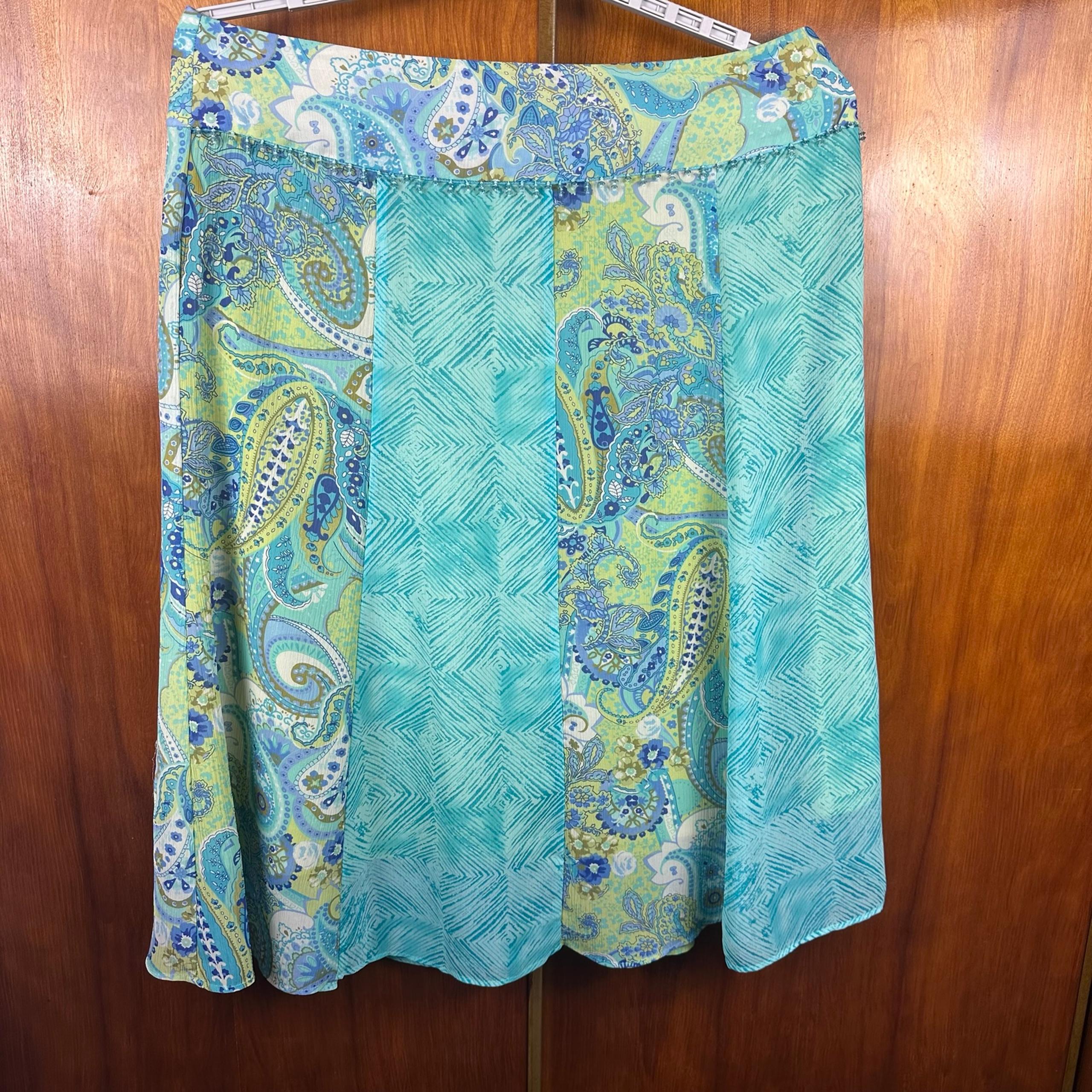 Requirements Knee-Length A-Line Paisley print Skirt W/beads lined Sz. 18