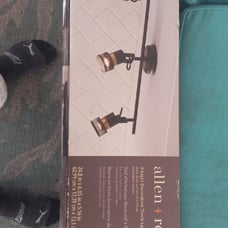 Three light decorative track light
