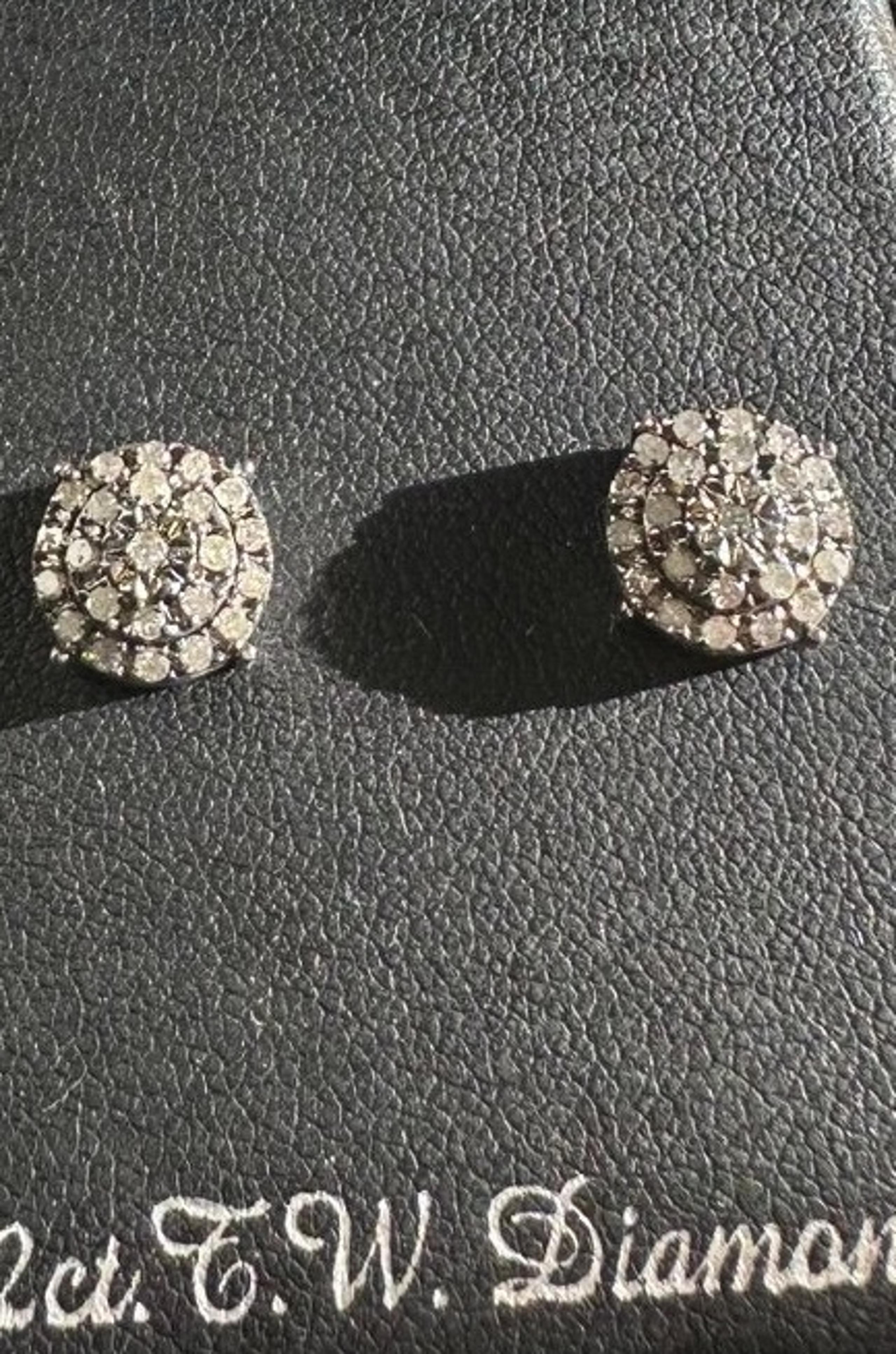Earrings Sterling Silver 925 1/2 ct tw Diamond
