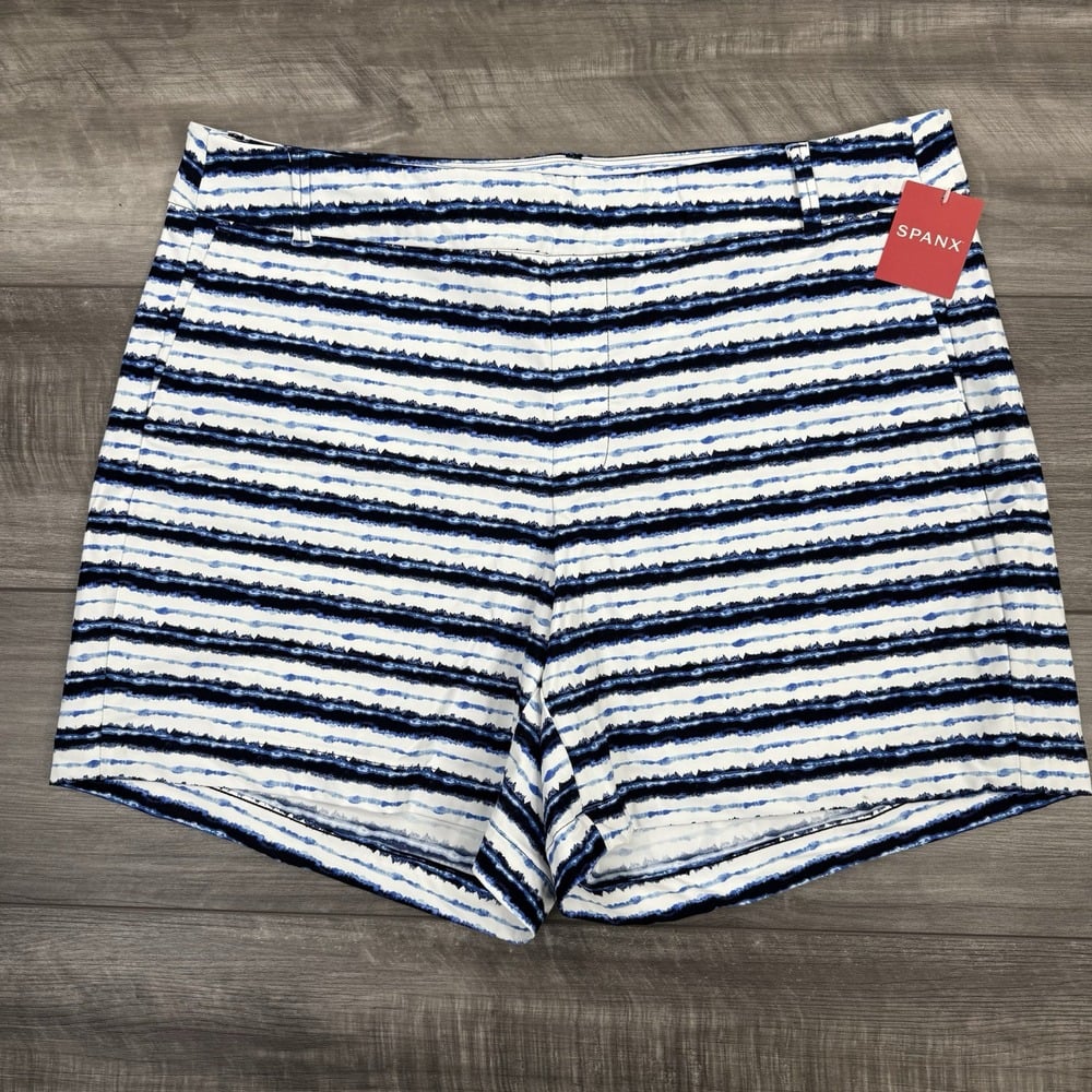 SPANX Women's 6 Sunshine Pull On Stretch Shorts Navy Dot 50213R Size XL NWT 88