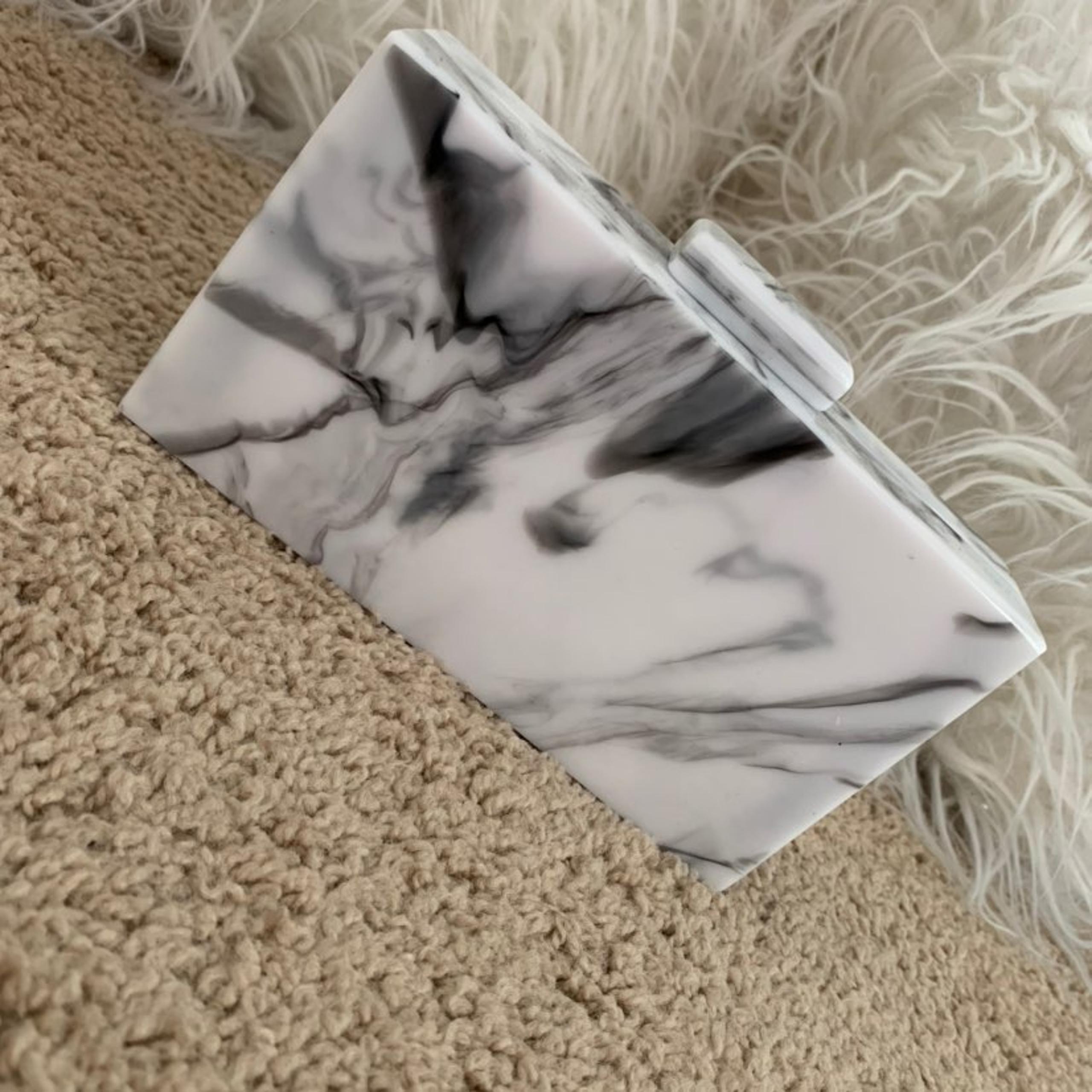 Marble cluth purse