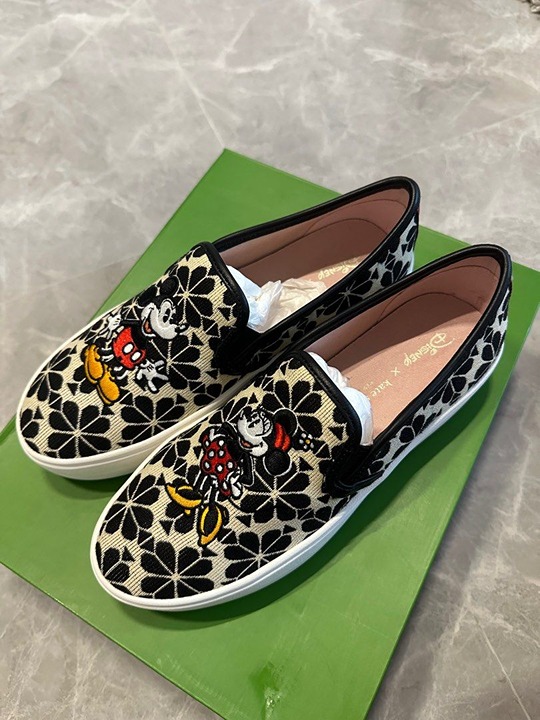 Kate Spade Mickey and Minnie Disney 100 Shoes - Woman's 7