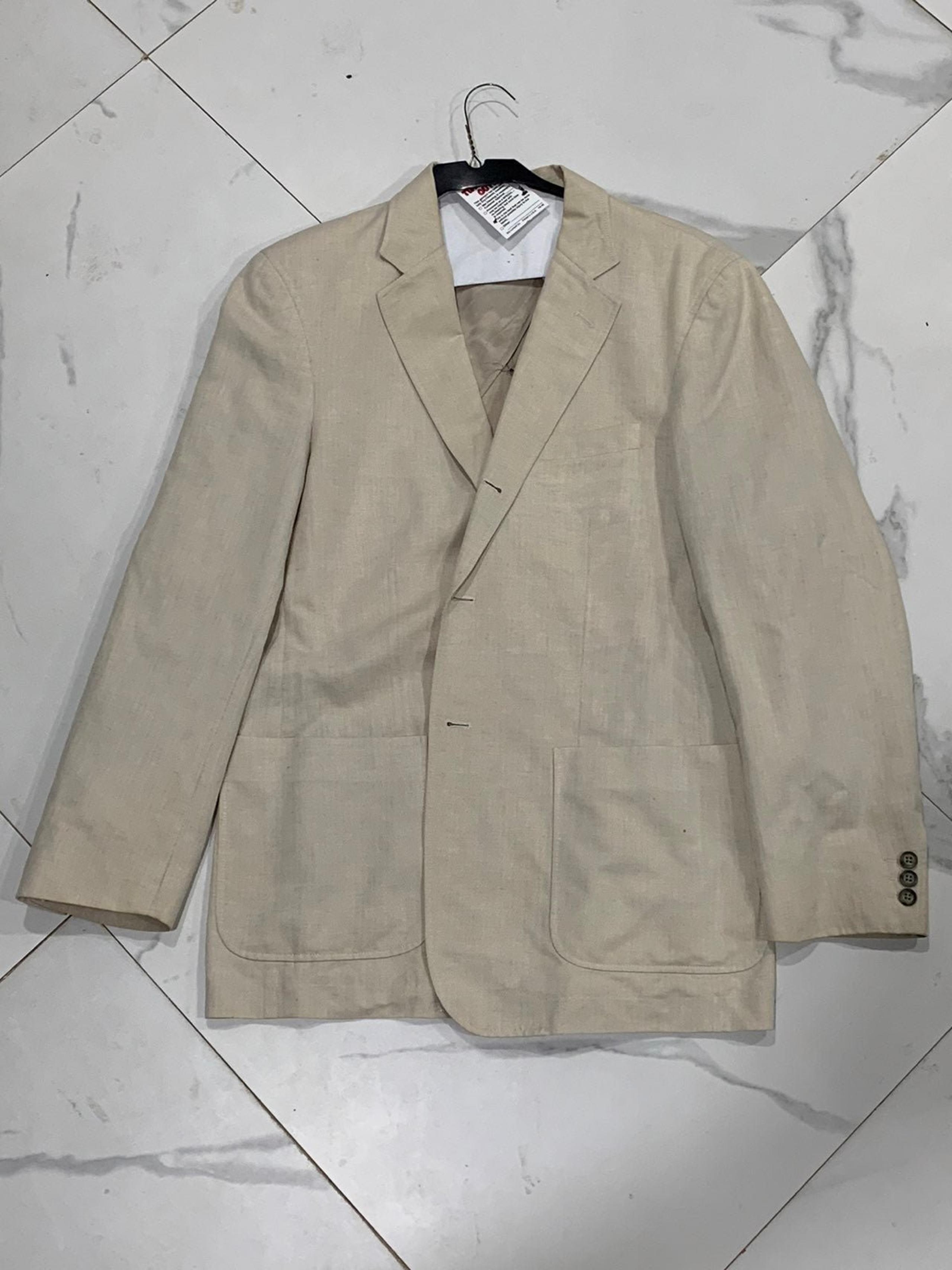 Men’s Claiborne Suit