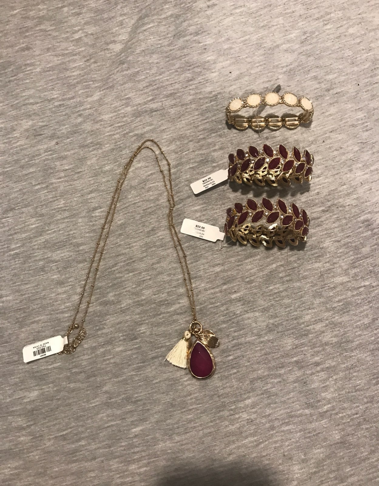 NWT Express gorgeous jewelry