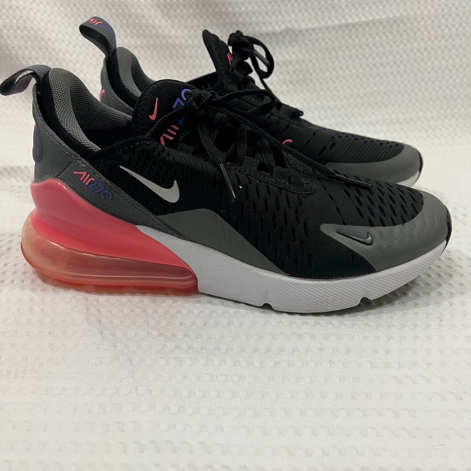 Nike Air Max 270 943345-020 Size 4y