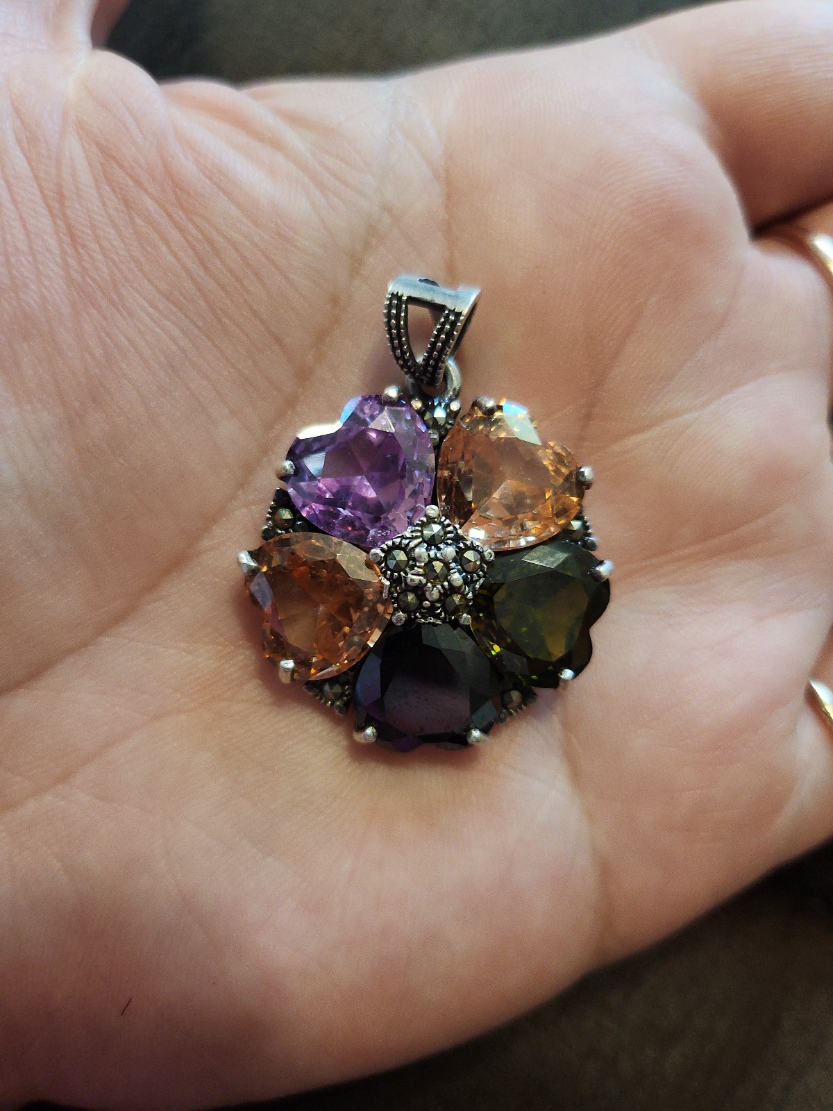 Gorgeous multistone five large stone pendant 925