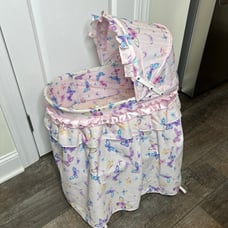 Rocking Cradle Covered Bassinet for Baby Dolls