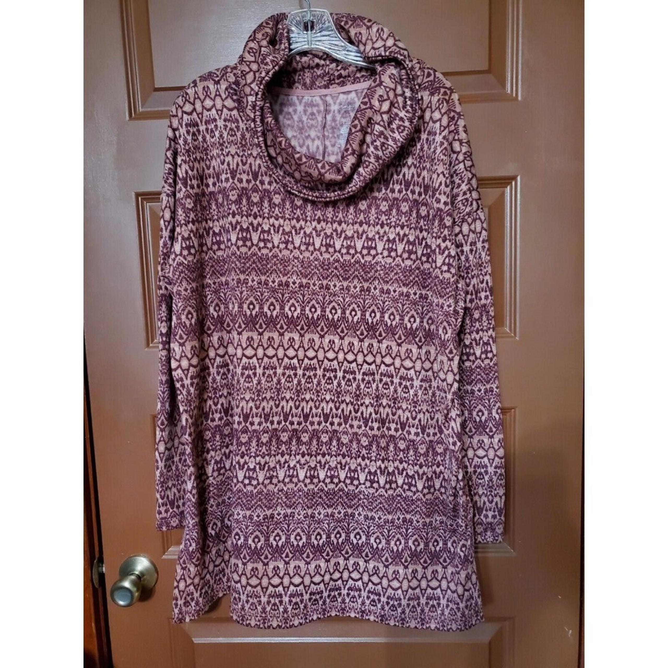 Women's St. John's Bay Soft burgundy Sweater Size XL Drape Neck Long Sleeves