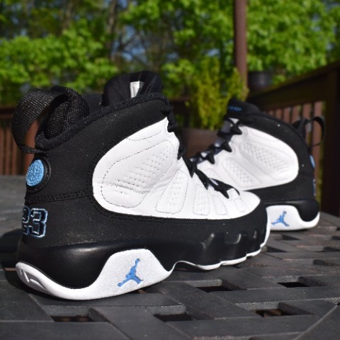 Nike Air Jordan shops 9 'Univ Blue' 6Y