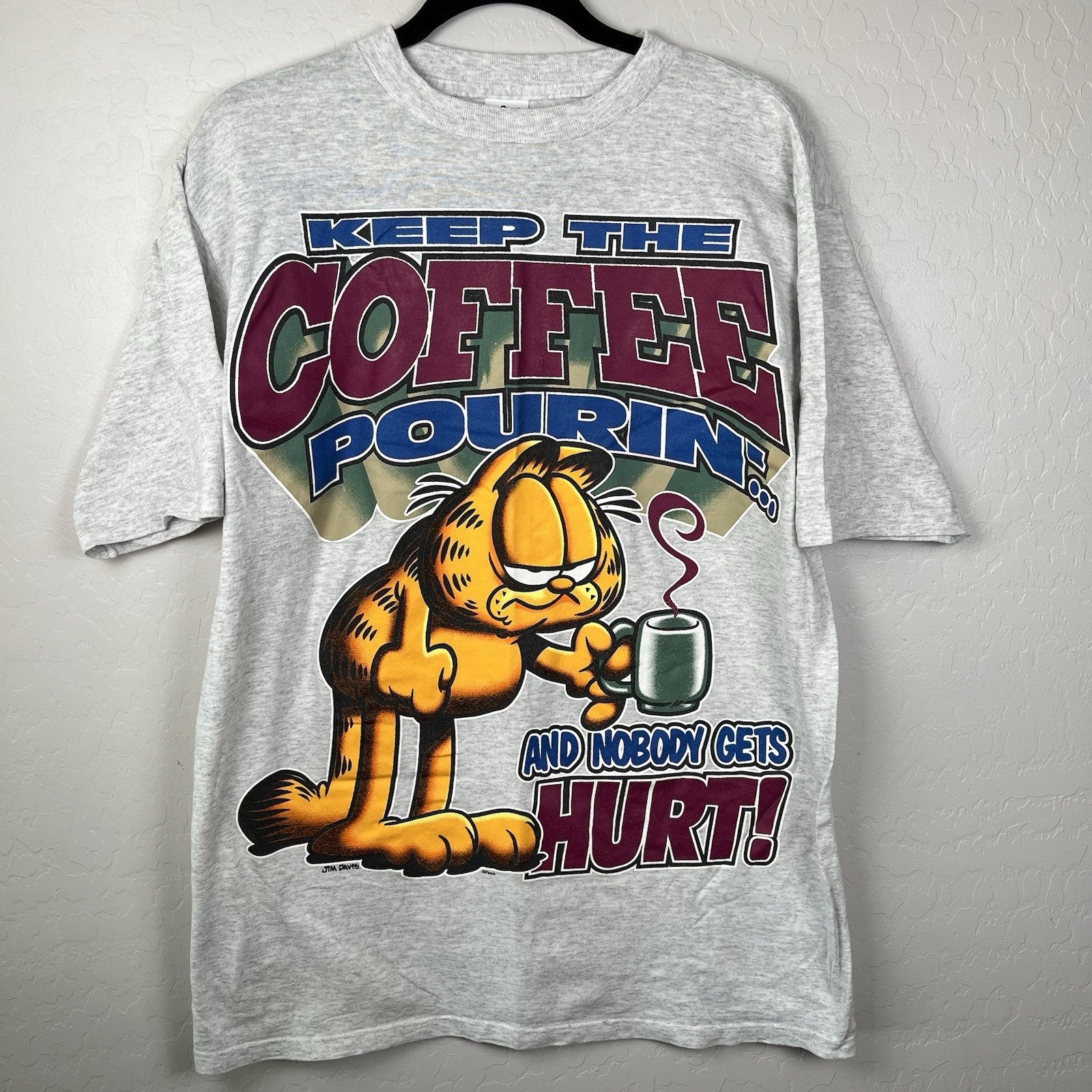 VINTAGE GARFIELD KEEP THE COFFEE POURING 1990S TEE SHIRT SIZE L MADE IN USA