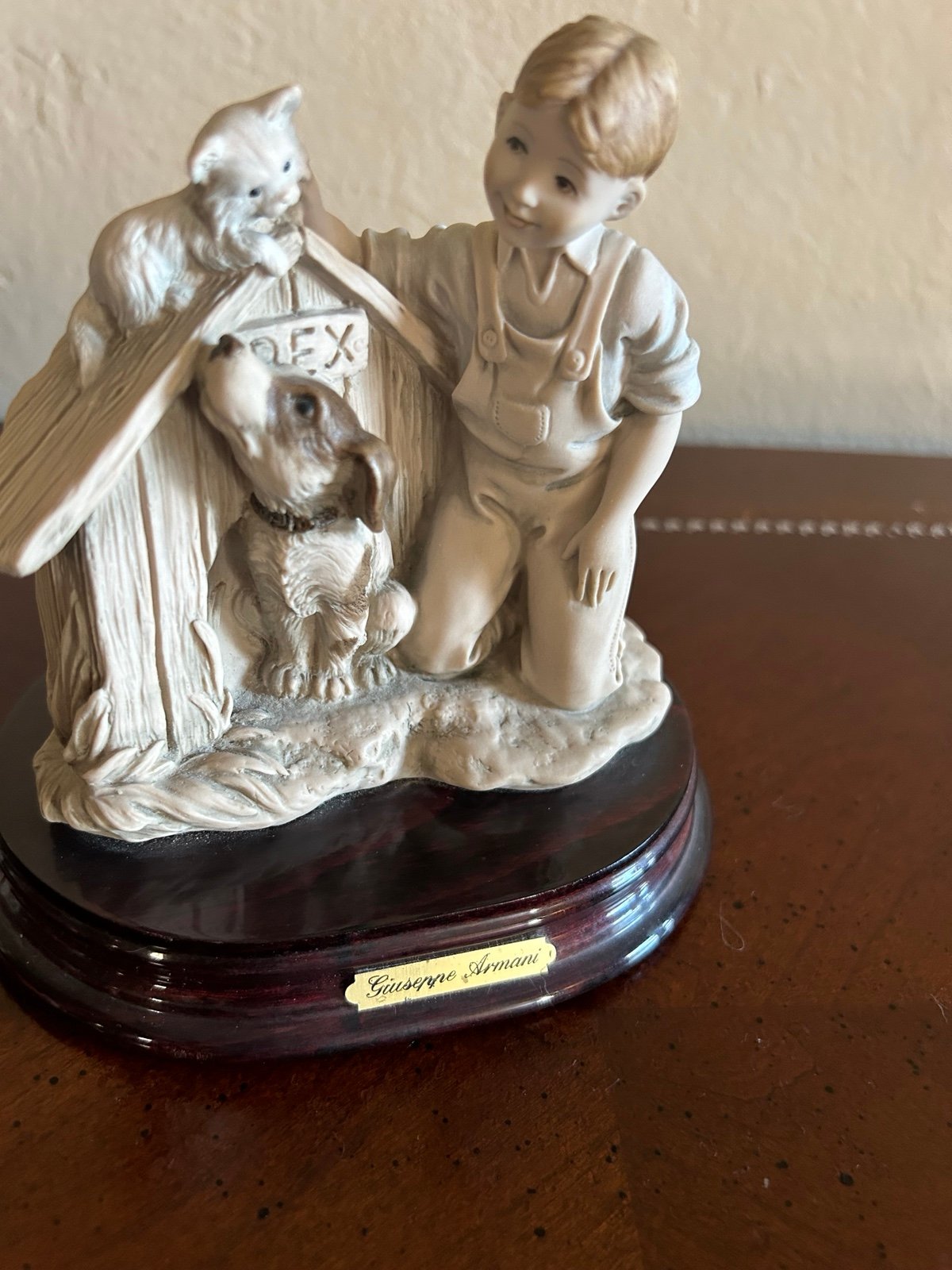 Guiseppe Armani Vintage Capodimonte figurine