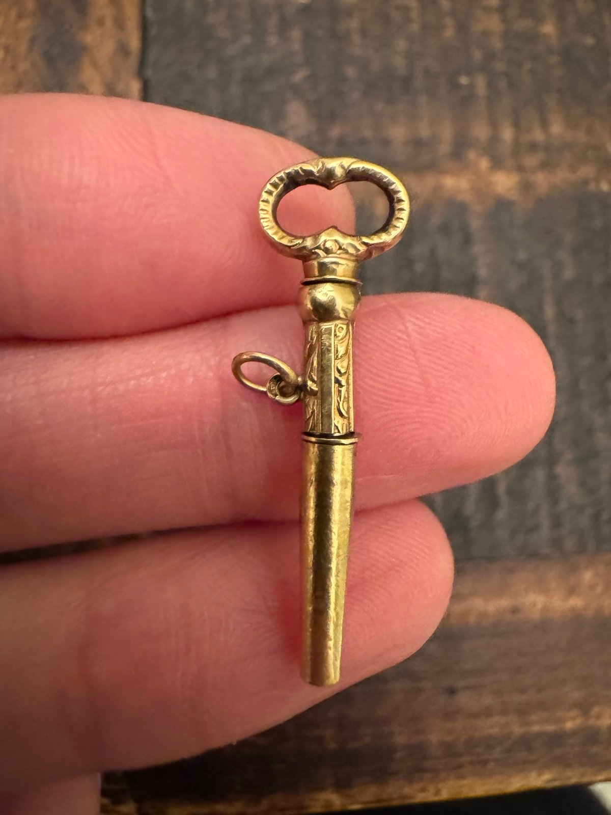 18k watch key