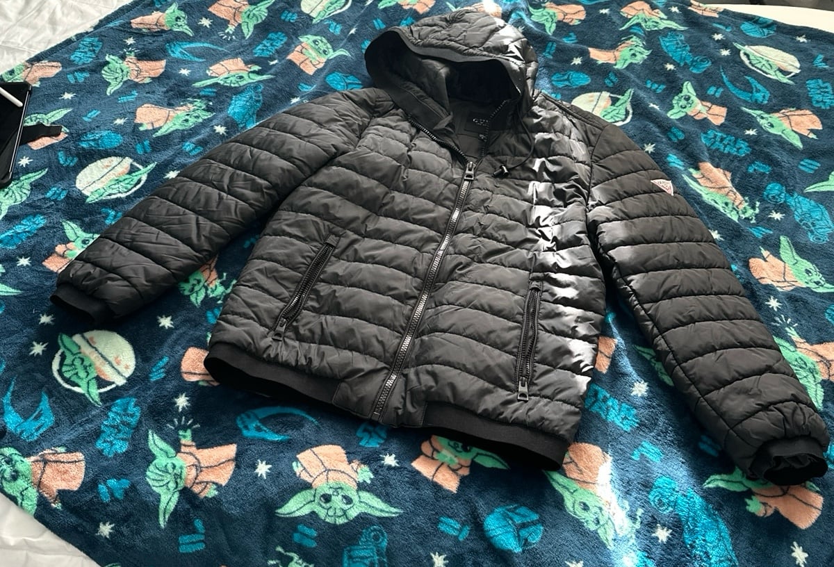 Guess puffer jacket