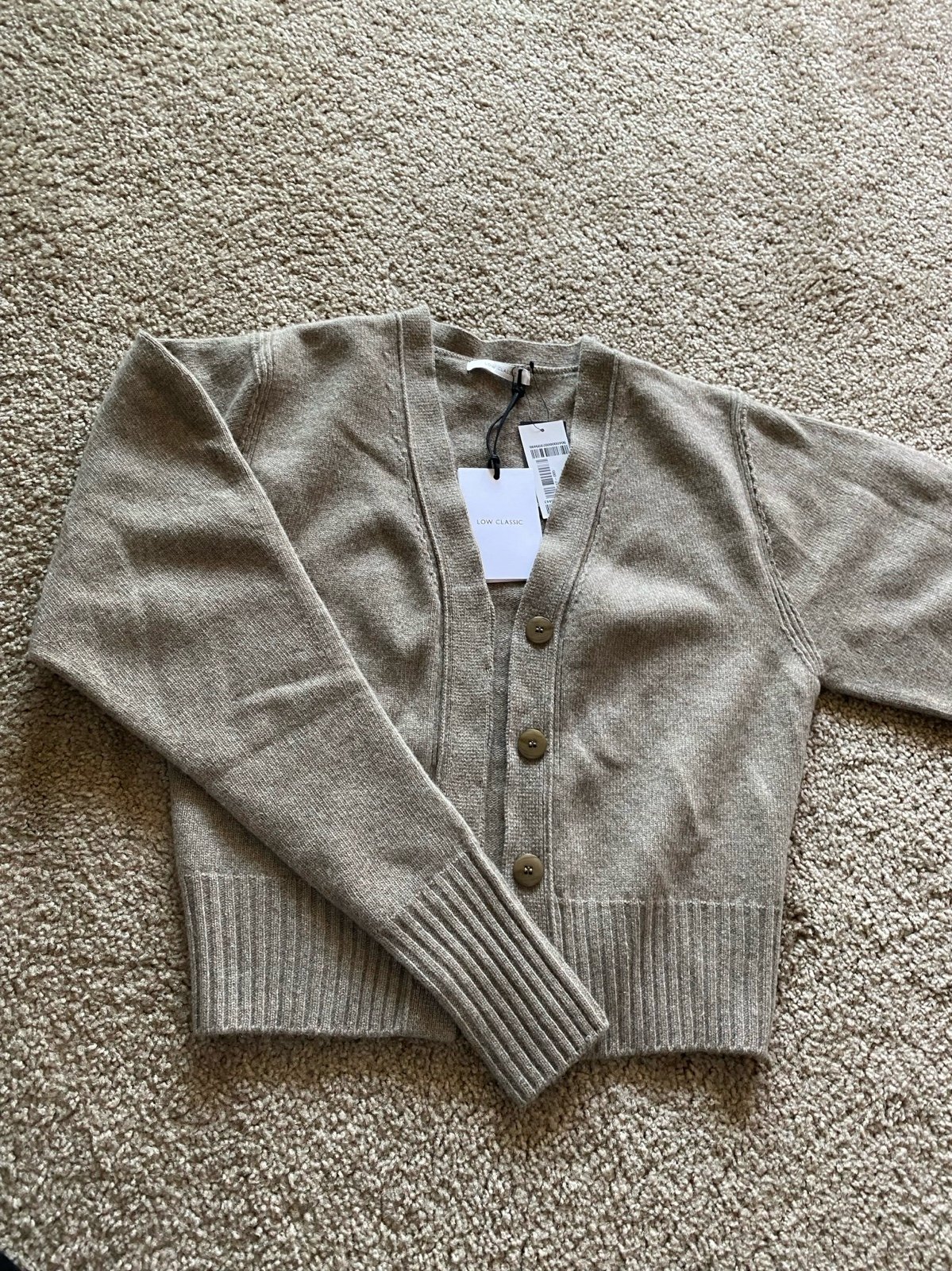 Low classic cardigan