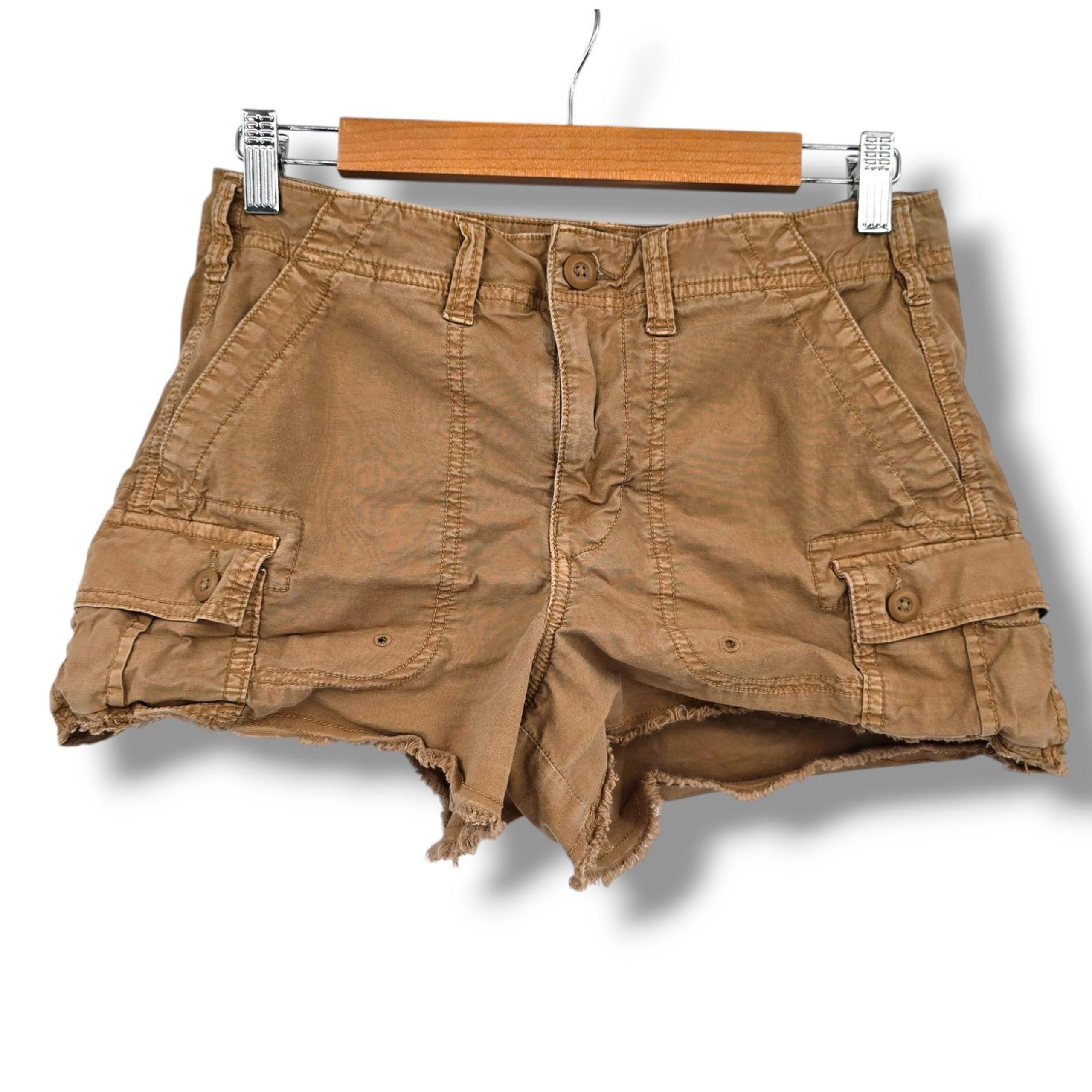 American Eagle Women's Stretch Cargo Pocket '90s Boyfriend Shorts Tan Size 4